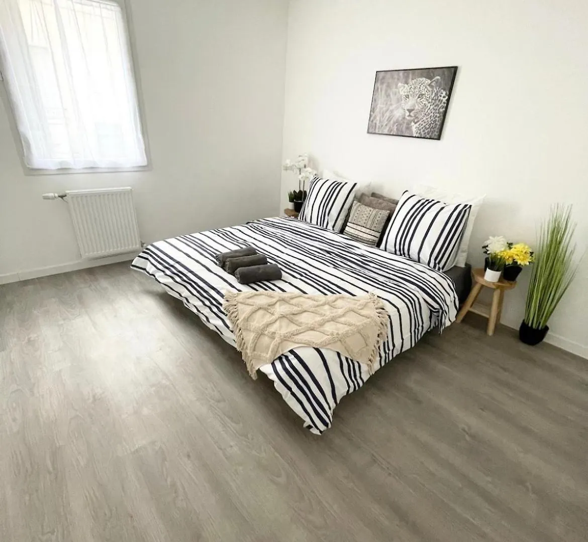 Appartement - Le Salengro 빌뢰르반 0*,